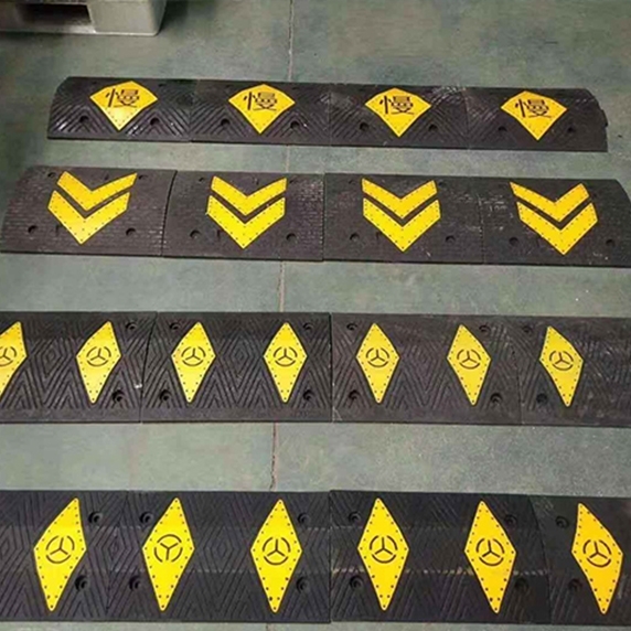 河南河南减速带,减速带厂家,郑州减速带